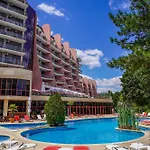 Apollo - , Indoor & Outdoor Pools & Individual Ac In Every Hotel Nisipurile de Aur