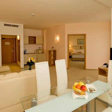 Hotel Apollo - Ultra , Pools & Free Beach, Individual Ac In Every 4*
