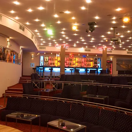 Apollo - Ultra , Pools & Free Beach, Individual Ac In Every