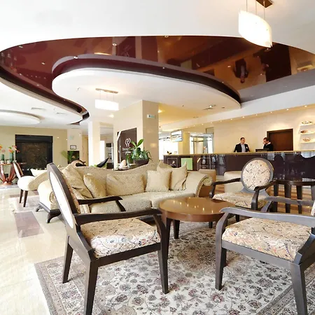 Hotel Apollo - Premium , Pools & Free Beach, Individual Ac In Every