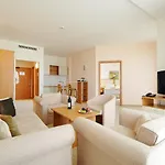 فندق Apollo - , Indoor & Outdoor Pools & Individual Ac In Every