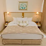 Apollo - , Indoor & Outdoor Pools & Individual Ac In Every 호텔 4*