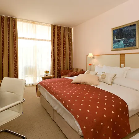 Apollo - Ultra - Private Riviera Hotel 4*