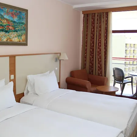 Apollo - Ultra , Pools & Free Beach, Individual Ac In Every Hotel 4*
