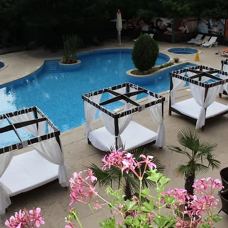 Apollo - Premium , Pools & Free Beach, Individual Ac In Every 4* Златни пясъци