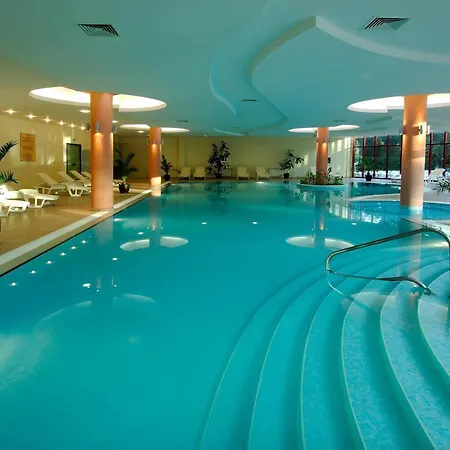 Apollo - Premium , Pools & Free Beach, Individual Ac In Every Хотел Златни пясъци